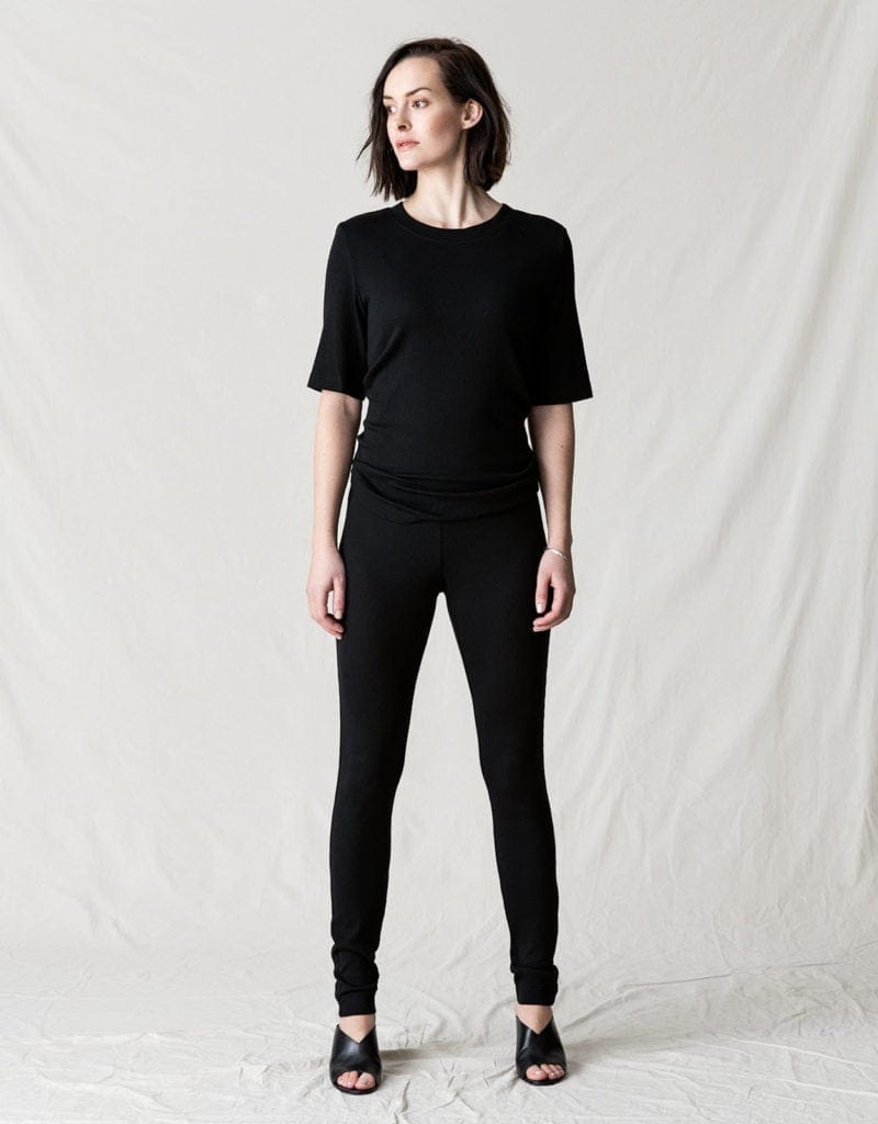 Basic Tee Svart - Bild 2