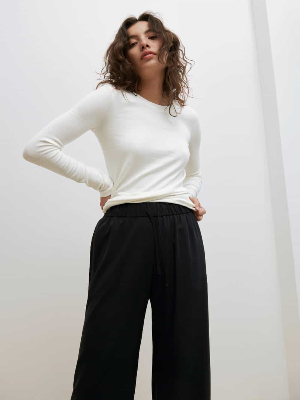 Basic Long Sleeve Ivory - Image 3